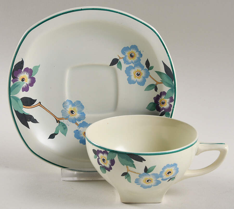 HLC541 Flat Cup & Saucer Set by Homer Laughlin -1