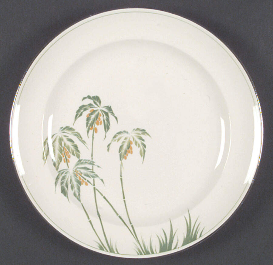 W7923 Dinner Plate by Homer Laughlin -1