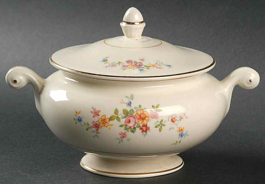 Annette Sugar Bowl & Lid by Homer Laughlin -1