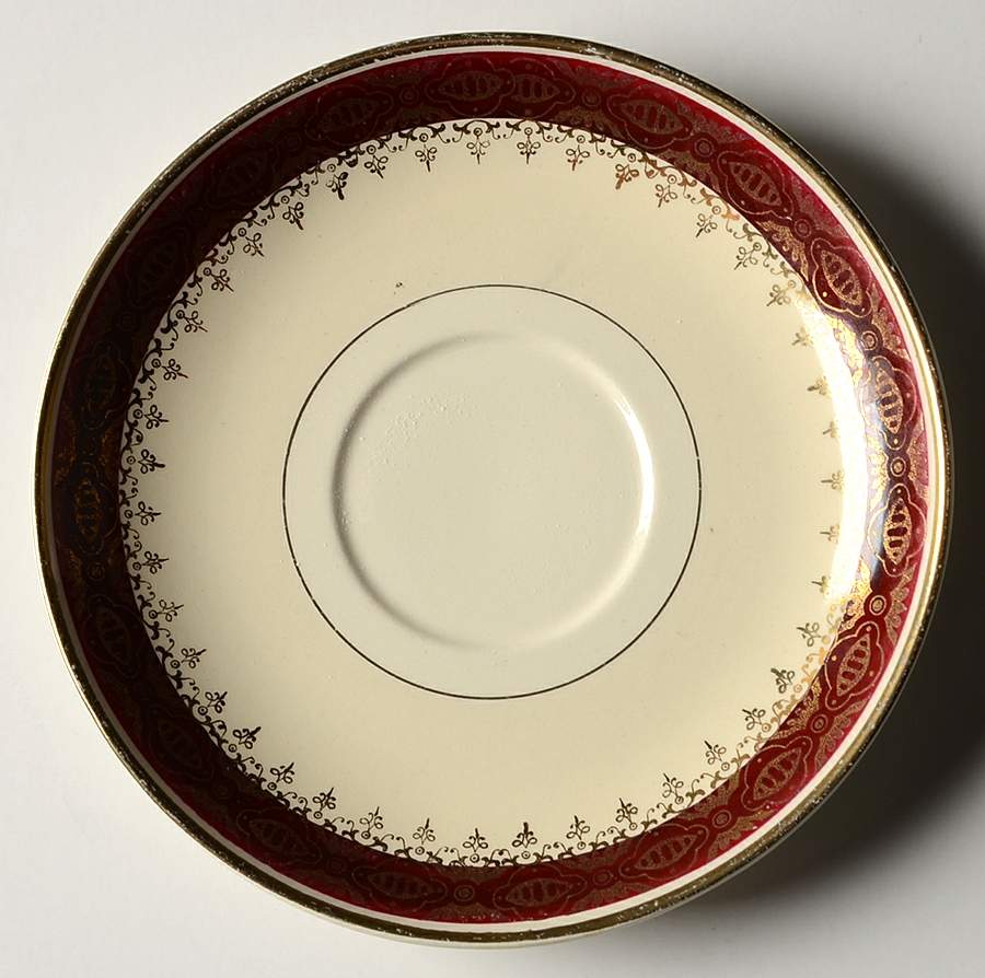 N165 Saucer by Homer Laughlin -1