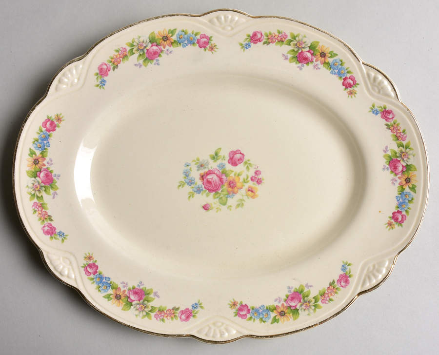 M211 11" Oval Serving Platter by Homer Laughlin -1