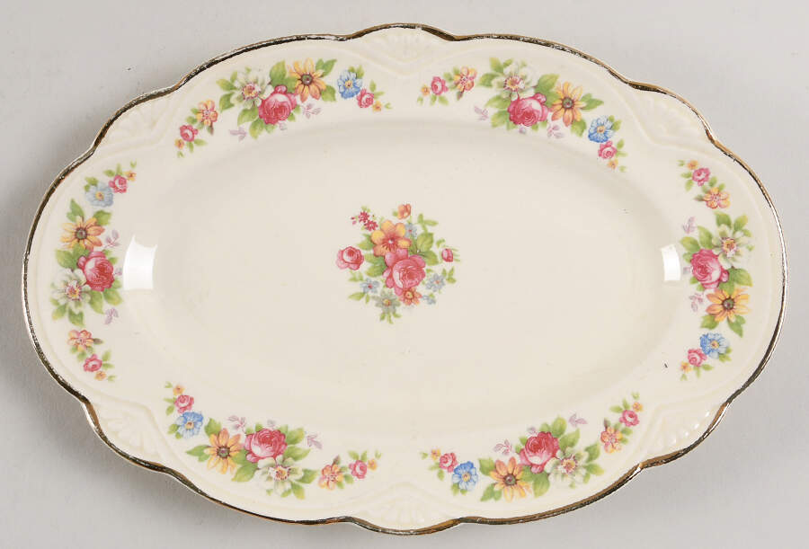 M211 Relish/Gravy Underplate by Homer Laughlin -1