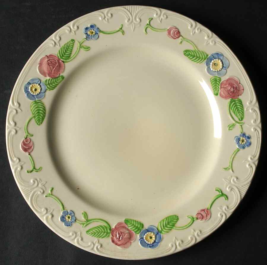 HLC594 Dinner Plate by Homer Laughlin -1