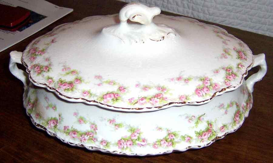 HLC600 Oval Covered Vegetable by Homer Laughlin -1