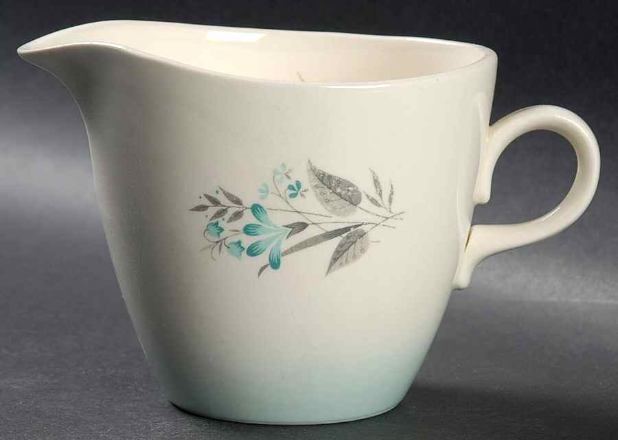 Spring Garden (Sprayed Edge) Creamer by Homer Laughlin -1