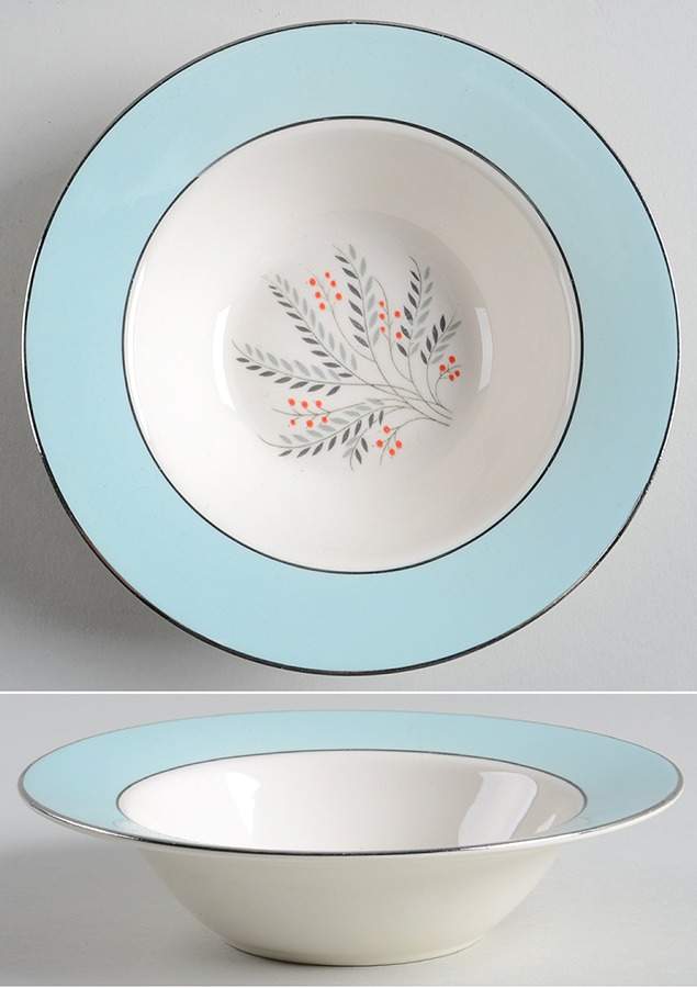 Triumph Rim Fruit/Dessert (Sauce) Bowl by Homer Laughlin -1
