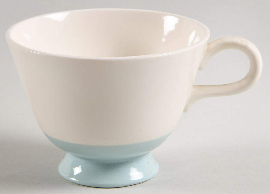 HLC634 Footed Cup by Homer Laughlin -1