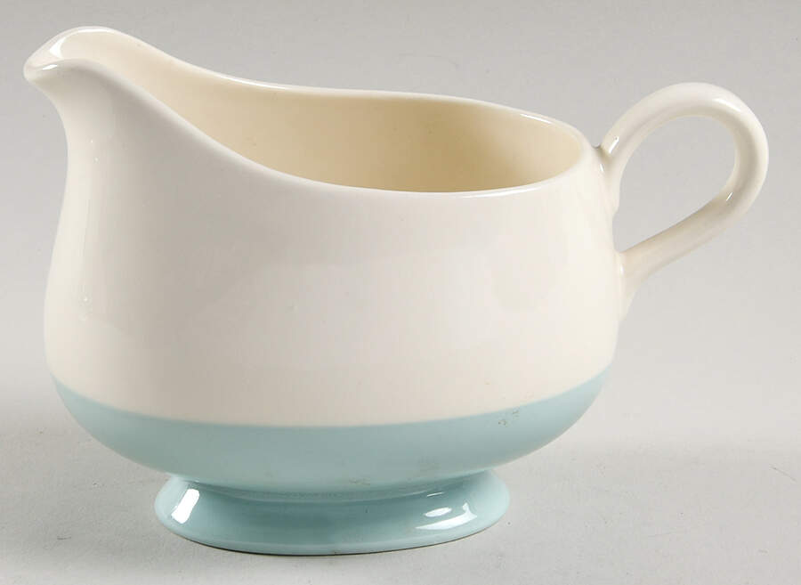 HLC634 Gravy Boat by Homer Laughlin -1