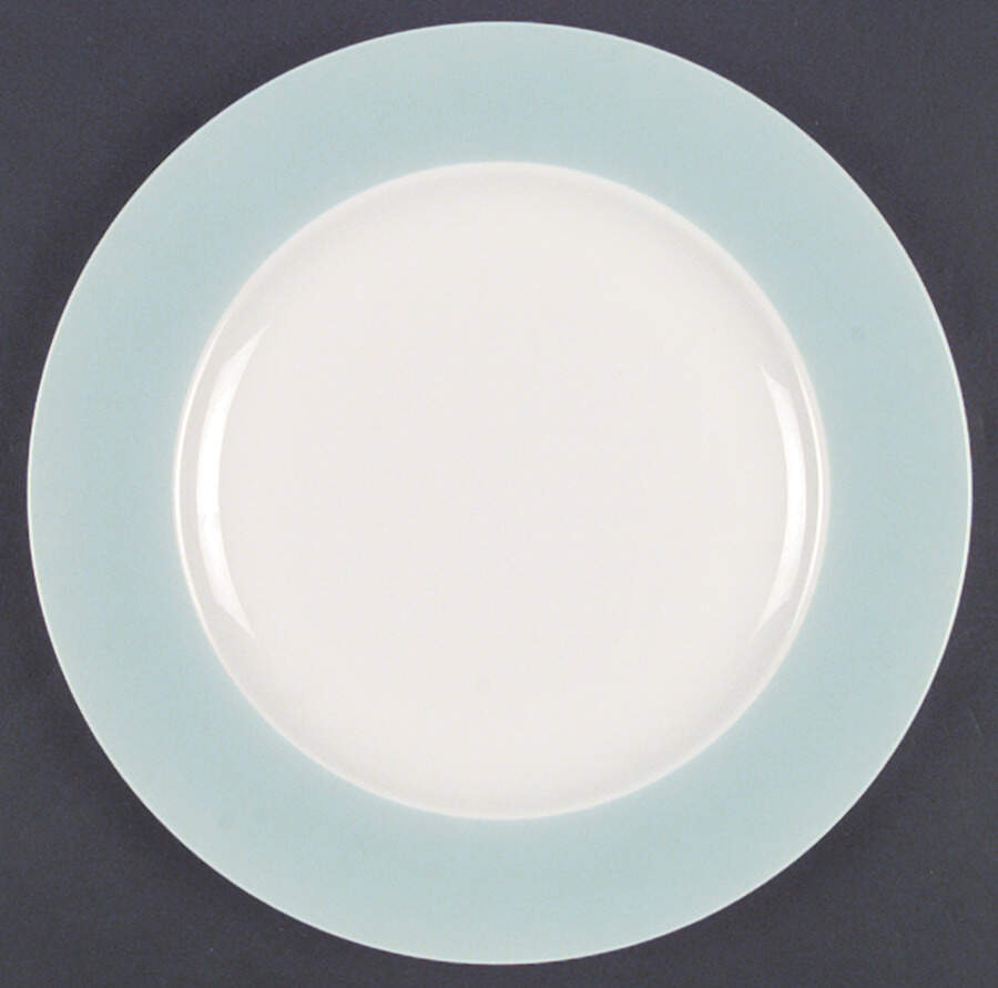 HLC634 Dinner Plate by Homer Laughlin -1
