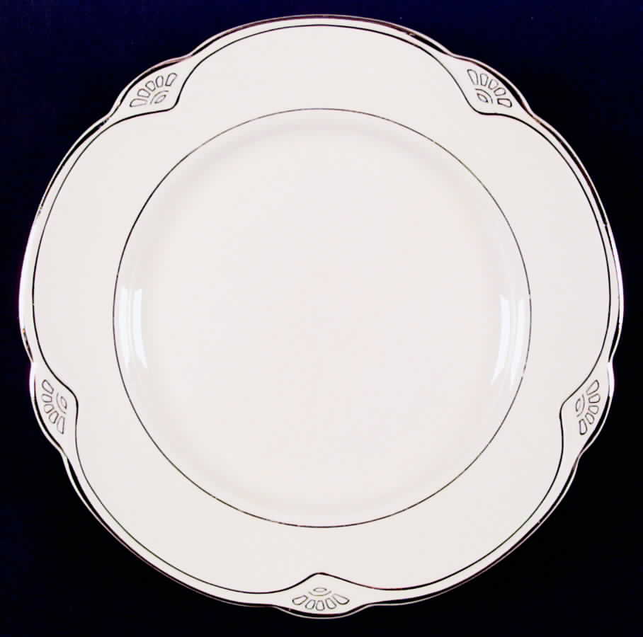M100 Dinner Plate by Homer Laughlin -1