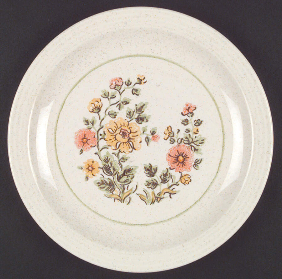 Garden Song Dinner Plate by Homer Laughlin -1
