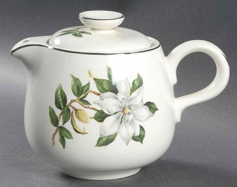 RY206 Teapot & Lid by Homer Laughlin -1
