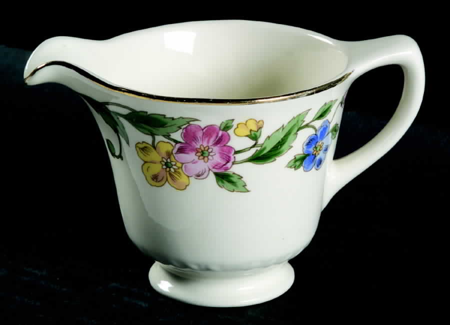 HLC680 Creamer by Homer Laughlin -1