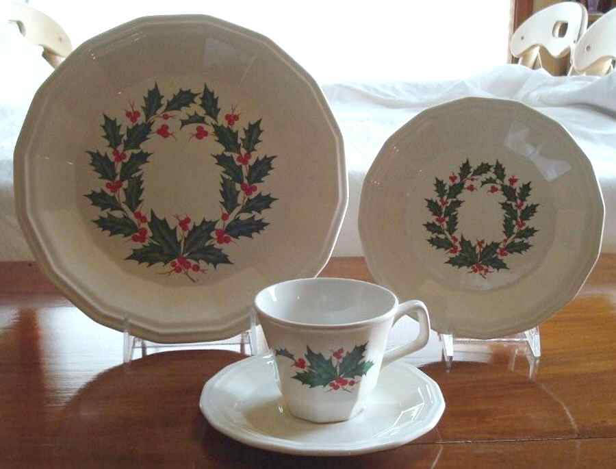 HLC701 Flat Cup & Saucer Set by Homer Laughlin -1