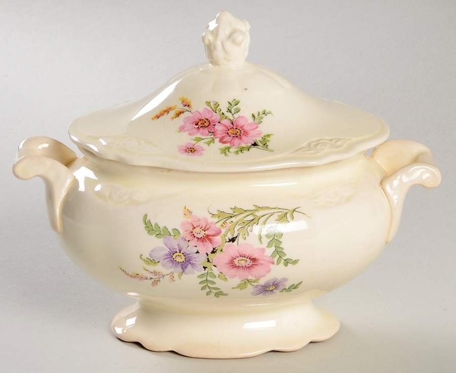 HLC704 Sugar Bowl & Lid by Homer Laughlin -1