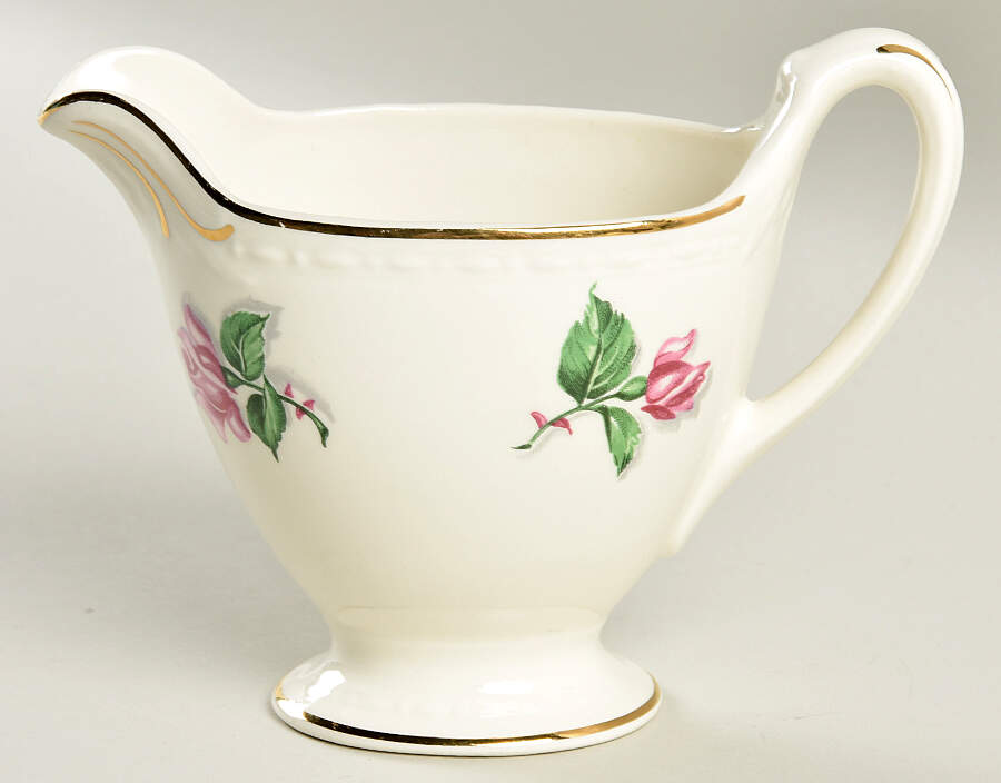 G3528 Creamer by Homer Laughlin -1