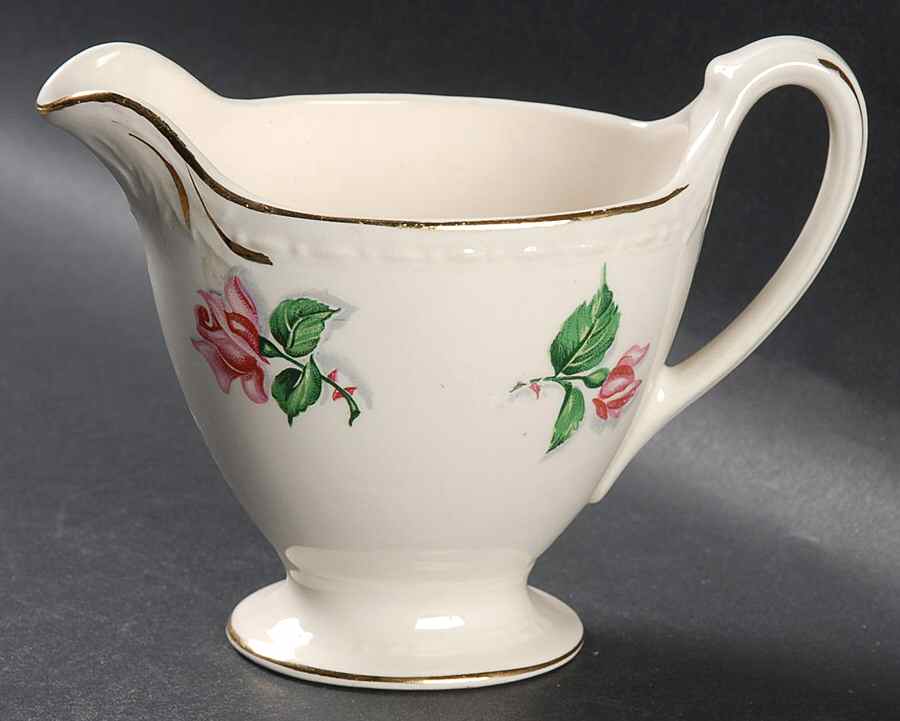 G3528 Creamer by Homer Laughlin -1
