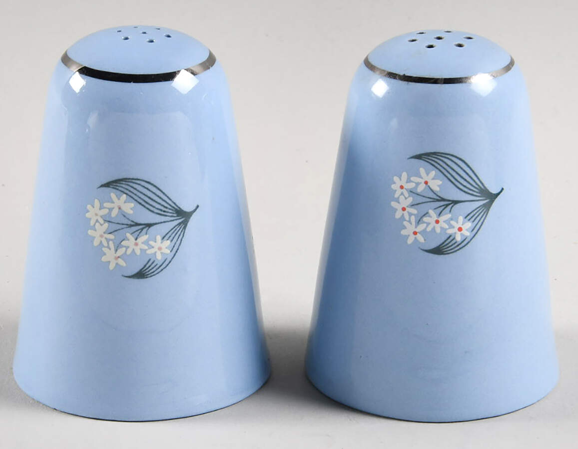 Blue Mist Salt & Pepper Set by Homer Laughlin -1