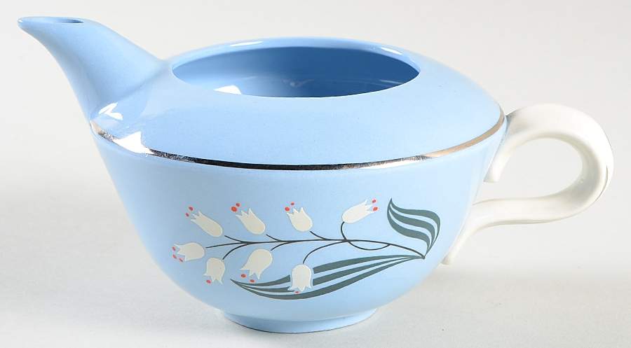 Blue Mist Creamer by Homer Laughlin -1