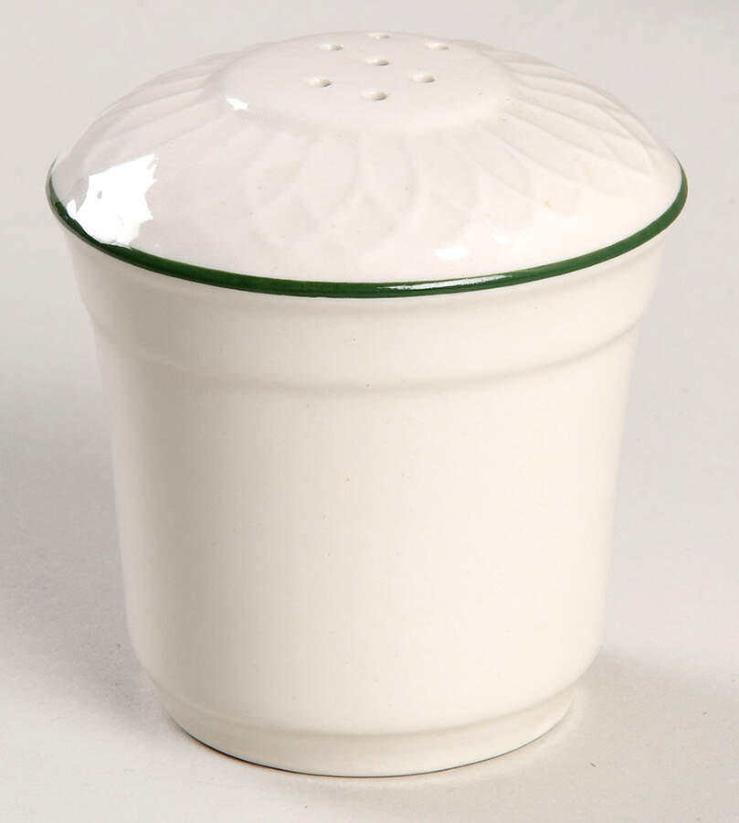 Jade Green Salt Shaker by Homer Laughlin -1