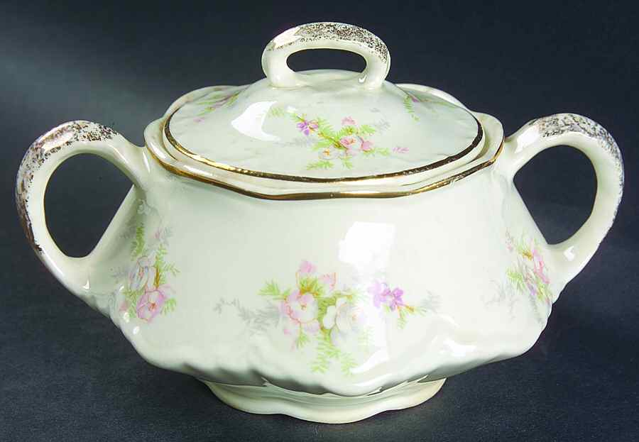 Jean Sugar Bowl & Lid by Homer Laughlin -1