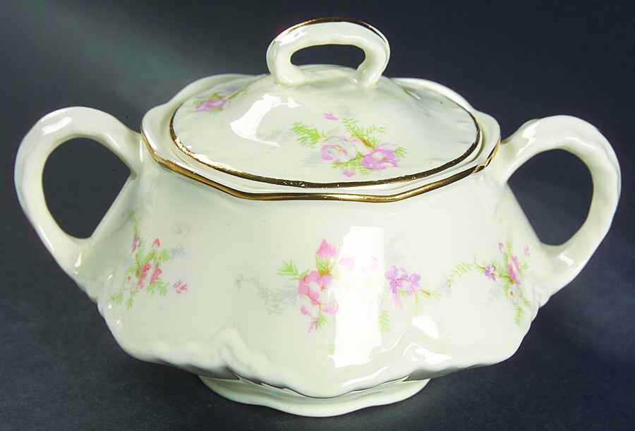 Jean Sugar Bowl & Lid by Homer Laughlin -1