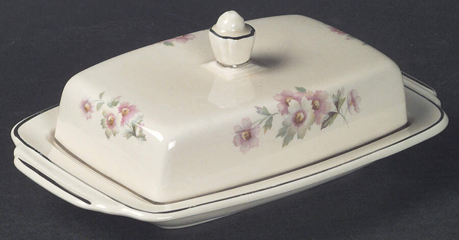 JJ59 Rectangular Covered Butter by Homer Laughlin -1