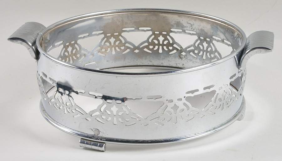 JJ59 Metal Stand Or Warmer by Homer Laughlin -1