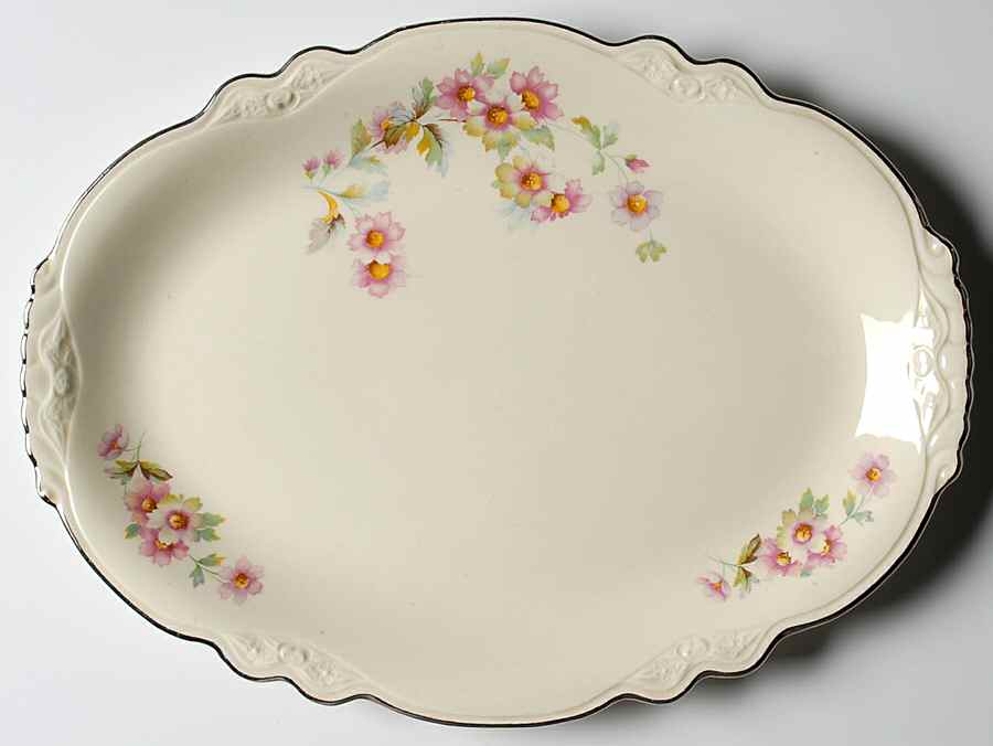 JJ59 13" Oval Serving Platter by Homer Laughlin -1