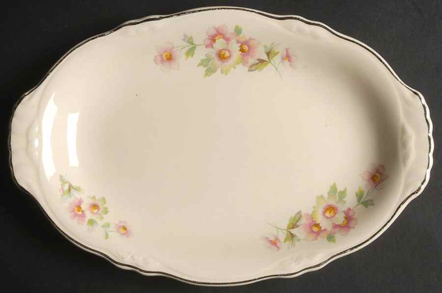 JJ59 Relish/Gravy Underplate by Homer Laughlin -1