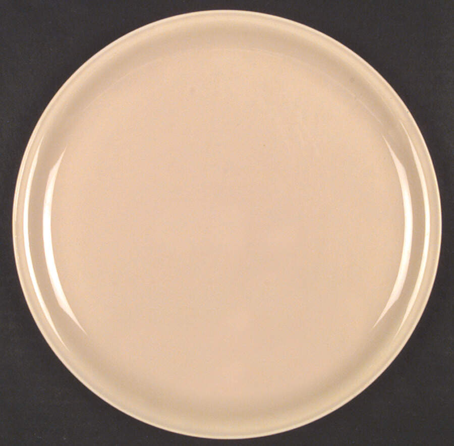 Jubilee Cream Beige Dinner Plate by Homer Laughlin -1
