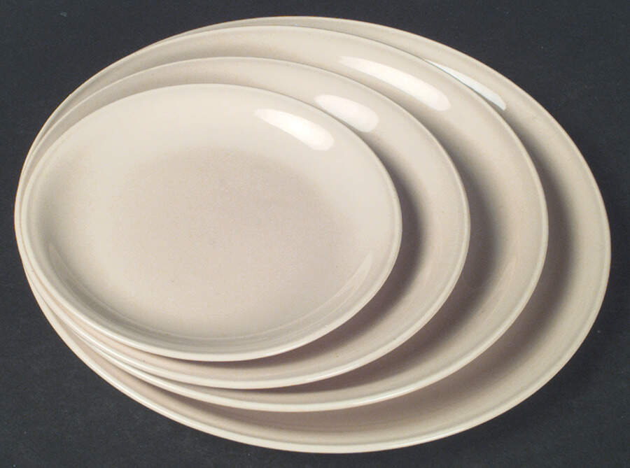 Jubilee Cream Beige Bread & Butter Plate by Homer Laughlin -1