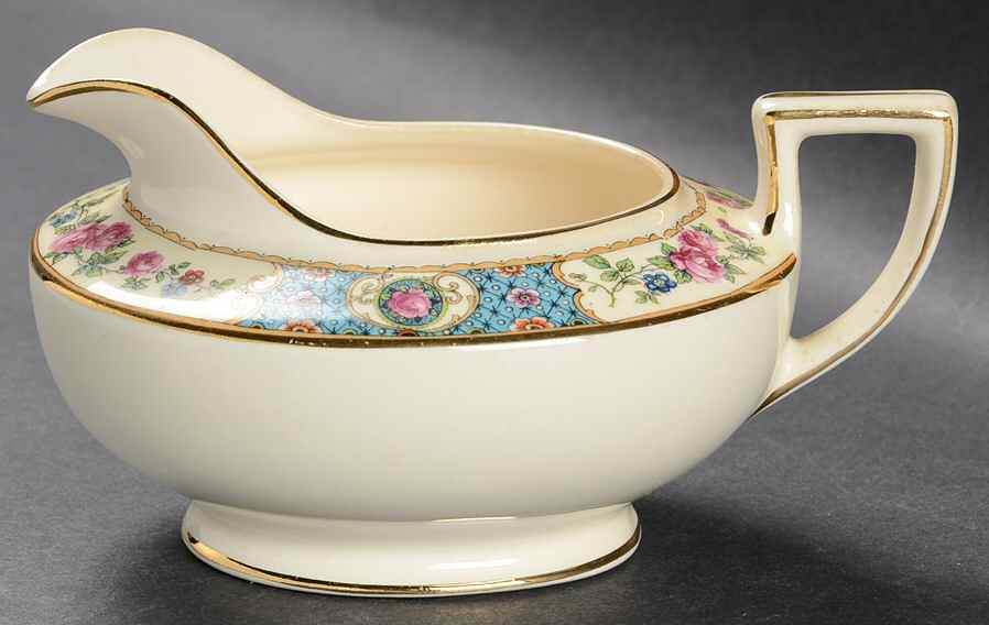 K671-7 Creamer by Homer Laughlin -1