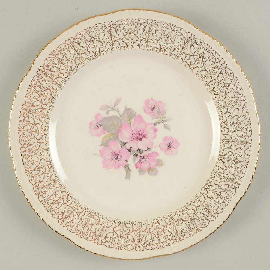 L621 Salad Plate by Homer Laughlin -1
