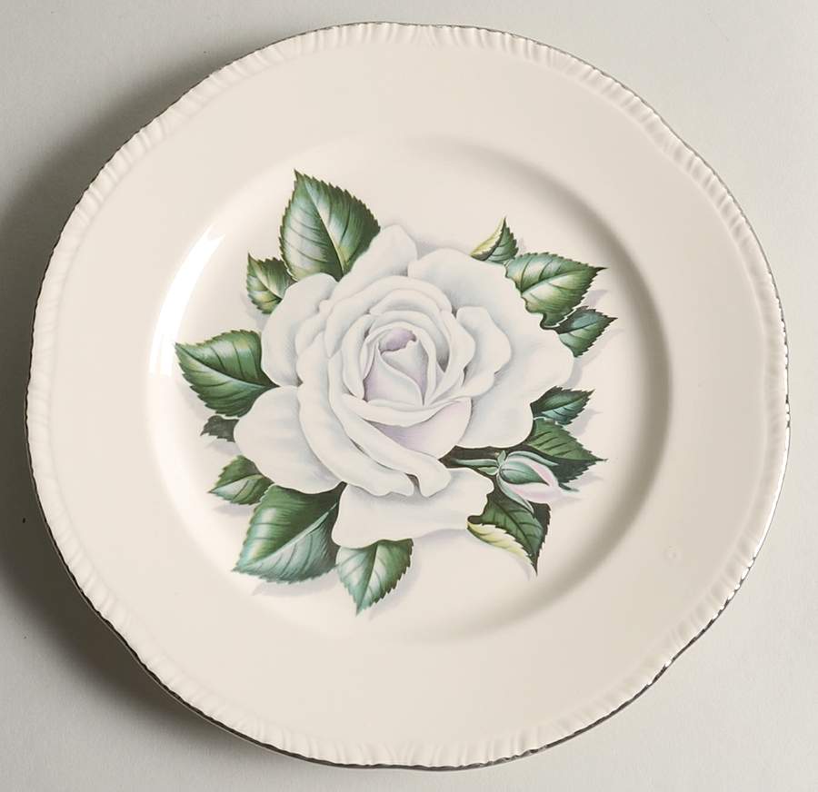 Windsor Rose Luncheon Plate by Homer Laughlin -1