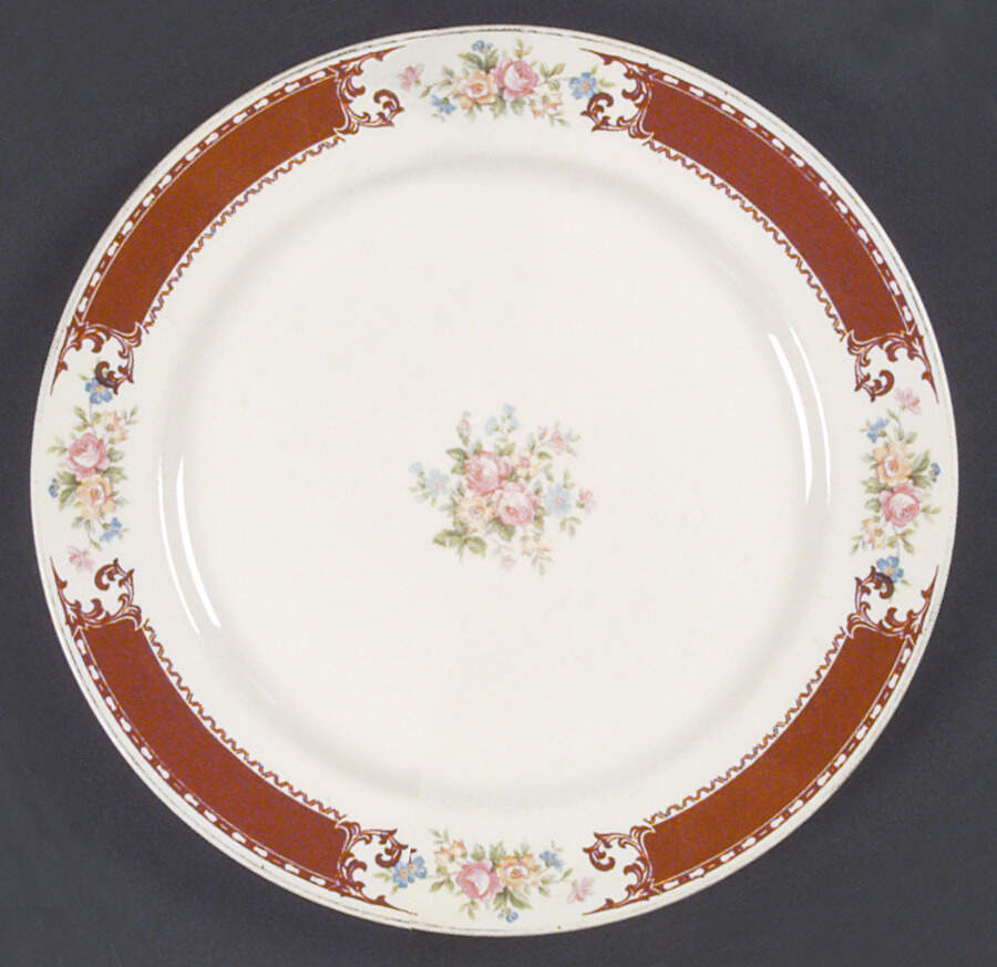 Lady Alice Dinner Plate by Homer Laughlin -1