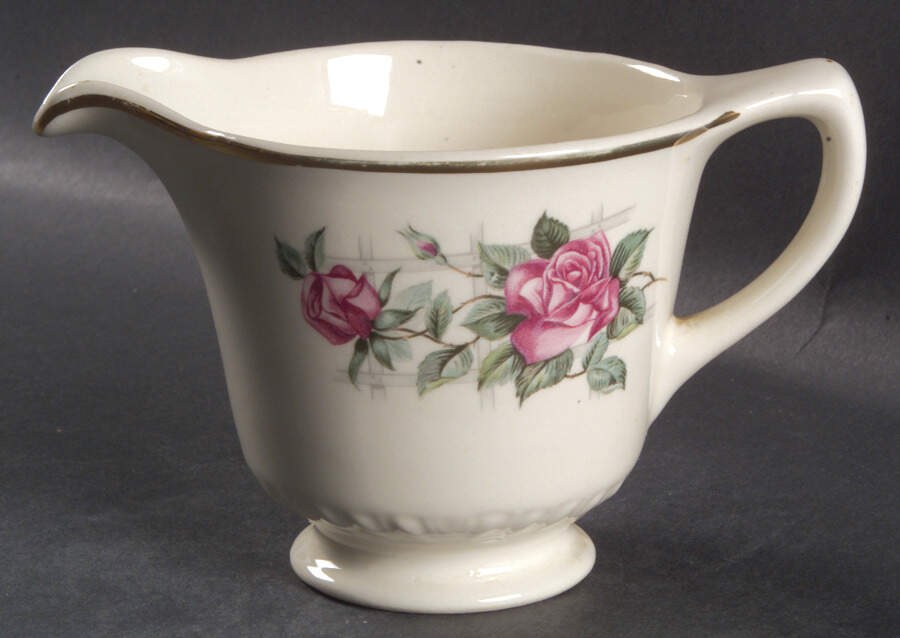 Lattice Rose Creamer by Homer Laughlin -1