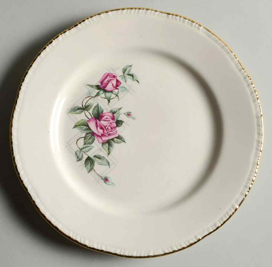Lattice Rose Dessert/Pie Plate by Homer Laughlin -1