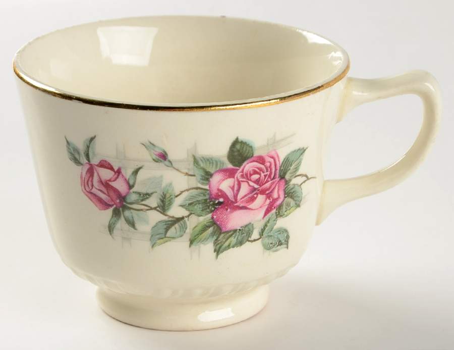 Lattice Rose Footed Cup by Homer Laughlin -1