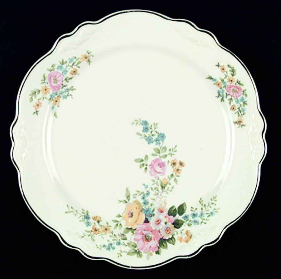 Louise Dinner Plate by Homer Laughlin -1