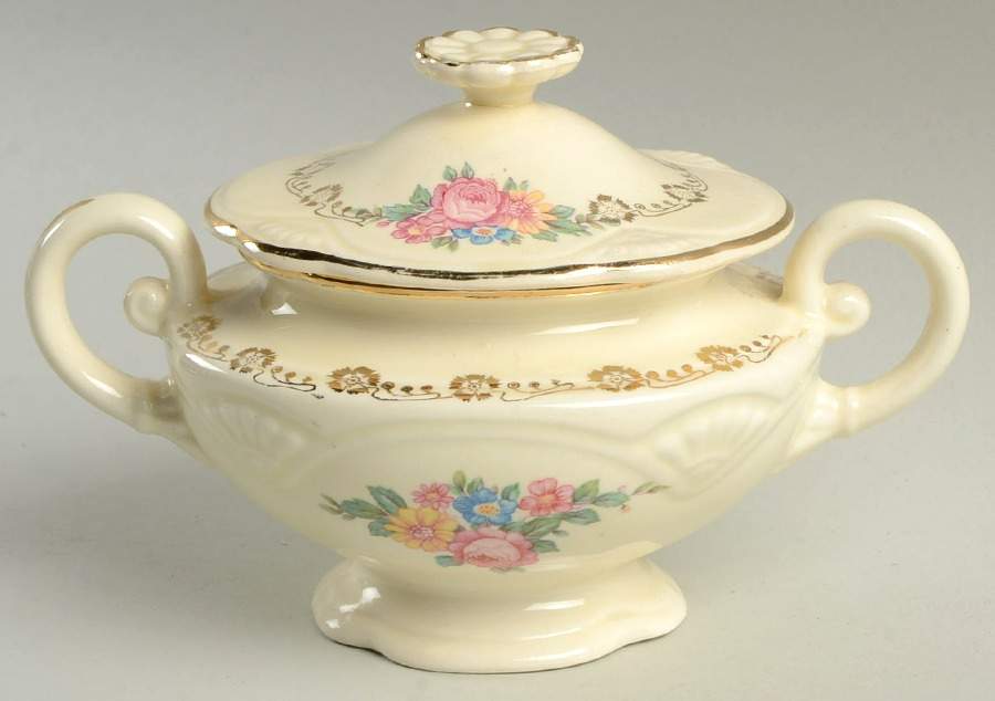 M201 (Gold Trim) Sugar Bowl & Lid by Homer Laughlin -1