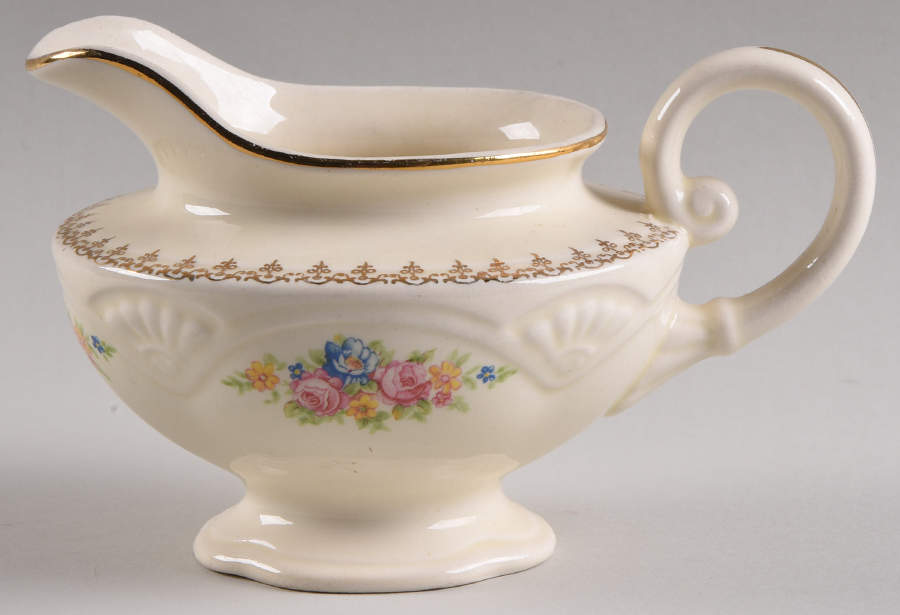 M203 Creamer by Homer Laughlin -1