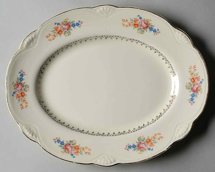 M207 11" Oval Serving Platter by Homer Laughlin -1