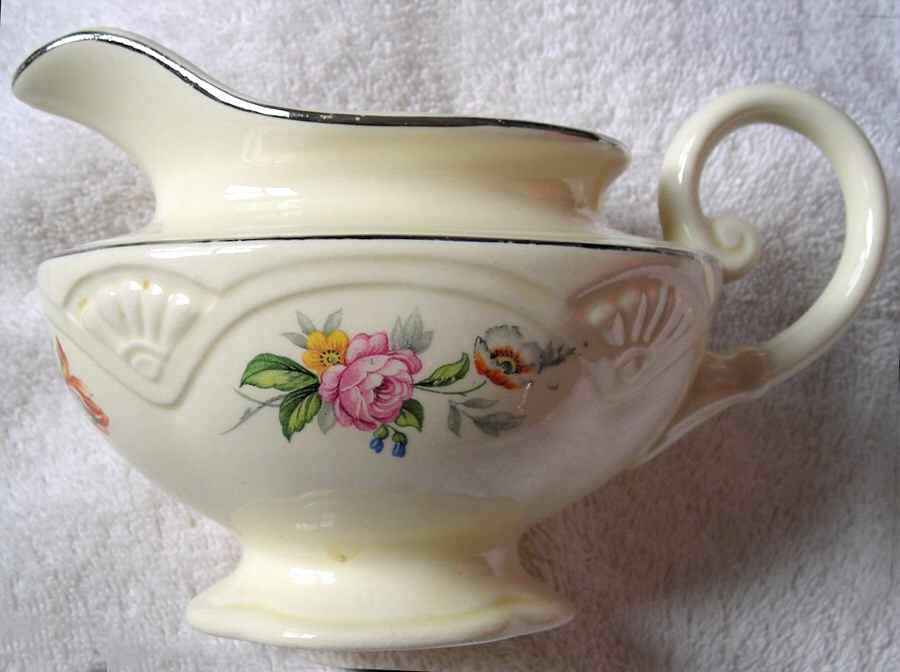M212 (Marigold) Creamer by Homer Laughlin -1