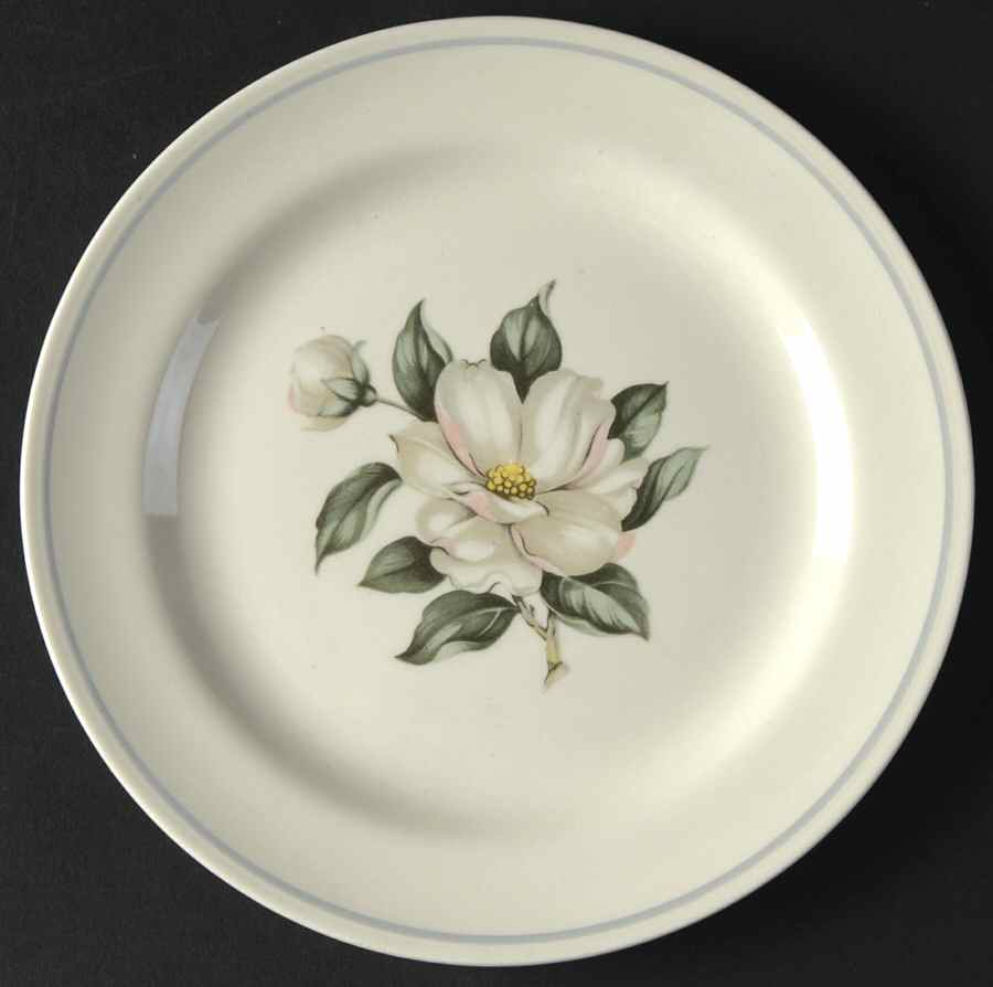 Magnolia (Eggshell Nautilus) Bread & Butter Plate by Homer Laughlin -1