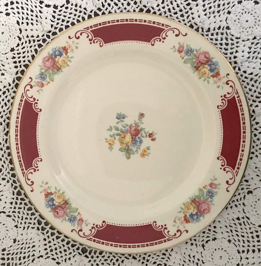 Majestic Salad Plate by Homer Laughlin -1