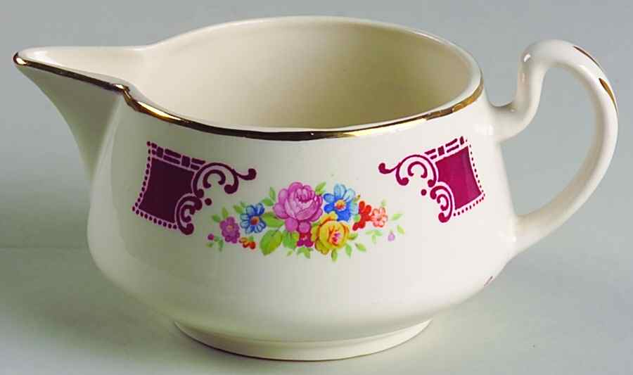 Majestic Creamer by Homer Laughlin -1
