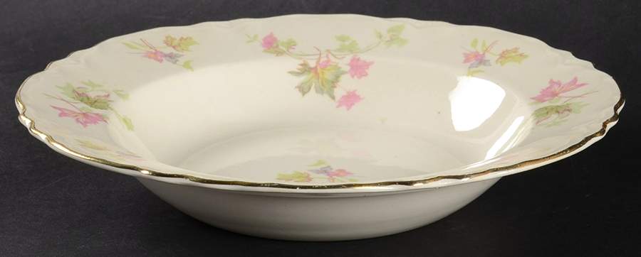Maple Leaf Rim Soup Bowl by Homer Laughlin -1
