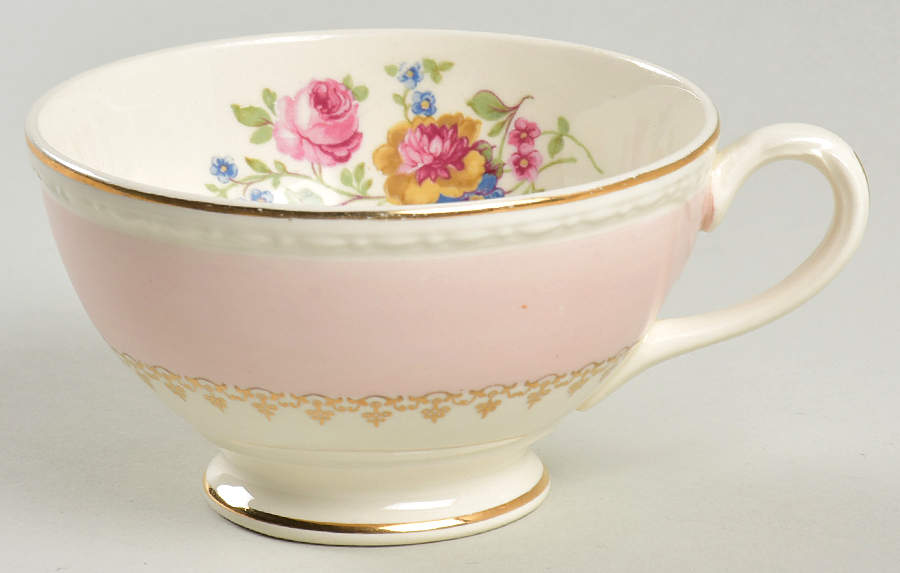 Marilyn Pink (G3418) Footed Cup by Homer Laughlin -1