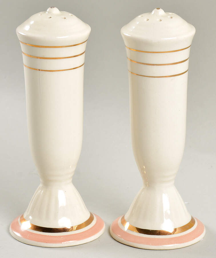 Marilyn Pink (G3418) Salt & Pepper Set by Homer Laughlin -1